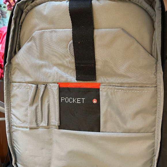 Manfrotto Black Veloce V Camera/Laptop Backpack - Picture 7 of 7